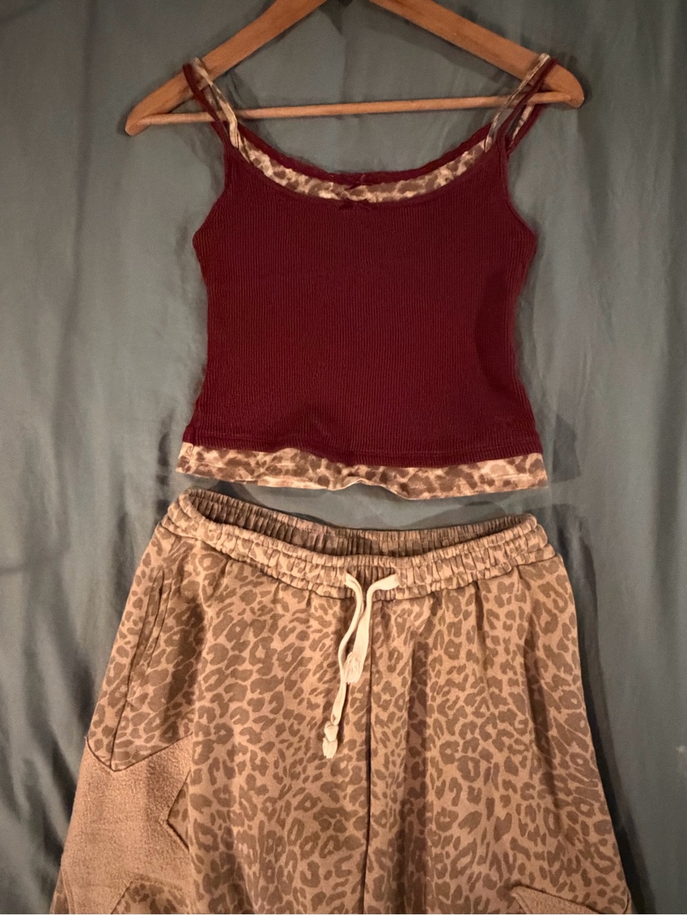 Womens Maroon Ribbed Tank with Leopard Trim - Picture 2 of 5